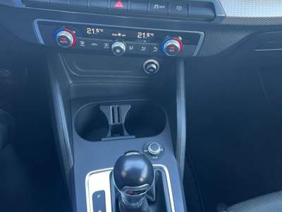 Audi Q2 1.6 TDI S tronic Business Bianco usata Monselice