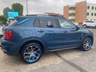 Lynk & Co 01 LYNK&Co01 1.5 td PHEV Aut.TETTOAPRIBILE/CAMERA 360° Blu/Azzurro usata Fiumicino