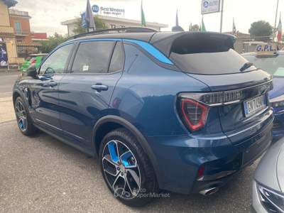Lynk & Co 01 LYNK&Co01 1.5 td PHEV Aut.TETTOAPRIBILE/CAMERA 360° Blu/Azzurro usata Fiumicino