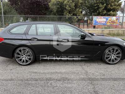 BMW Serie 5 520d BMW 520d Touring Msport Nero usata Roma