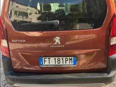 Peugeot Rifter Vendo Peugeot Rifter in ottime condizioni. Arancione usata Duino Aurisina