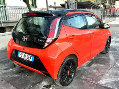 Toyota Aygo X Aygo 5p 1.0 x-clusiv usata BRESCIA