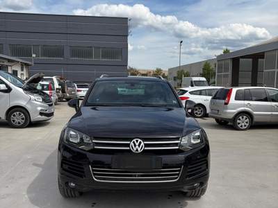 Volkswagen Touareg non fumatore, gancio traino usata L'AQUILA
