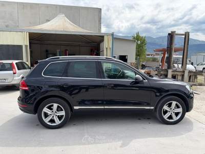 Volkswagen Touareg non fumatore, gancio traino usata L'AQUILA