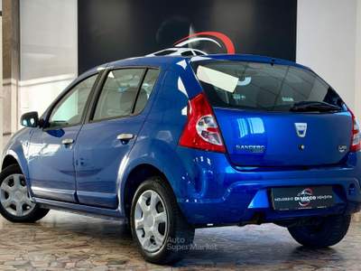 Dacia Sandero Lauréate Blu/Azzurro usata Rimini