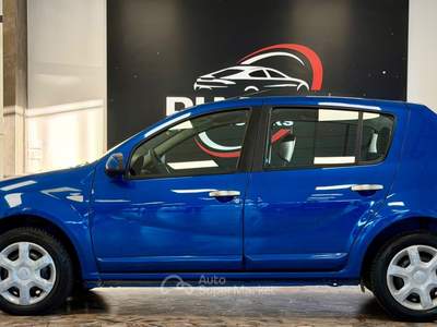 Dacia Sandero Lauréate Blu/Azzurro usata Rimini