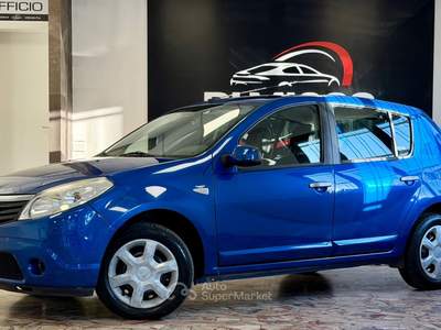 Dacia Sandero Lauréate Blu/Azzurro usata Rimini