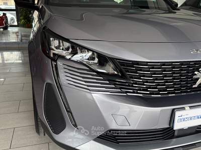 Peugeot 3008 1.5 130 CV AUTOMATICA Grigio usata Rotondi