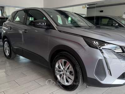 Peugeot 3008 1.5 130 CV AUTOMATICA Grigio usata Rotondi