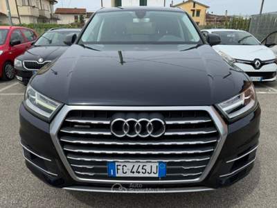 Audi Q7 Audi Q7 3,0 tdi Business Plus Nero usata Pistoia
