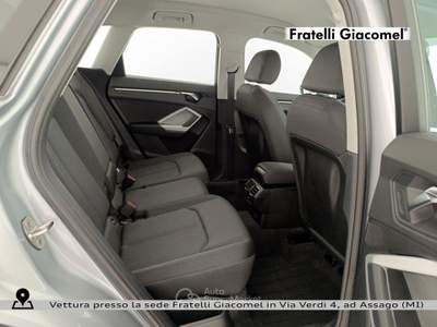 Audi Q3 40 2.0 tdi business advanced quattro 200cv s-tronic Argento usata Assago