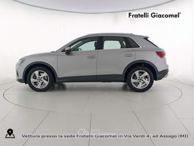 Audi Q3 40 2.0 tdi business advanced quattro 200cv s-tronic Argento usata Assago