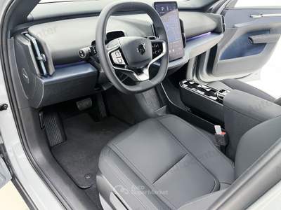 Volvo EX30 SINGLE MOTOR EXTENDED RANGE PLUS Grigio usata Bassano del Grappa