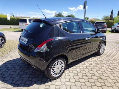 Lancia Ypsilon Ypsilon 1.2 Gold ecochic Gpl 69cv Nero usata Prevalle