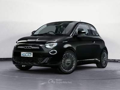 Fiat 500 500e - 320 Berlina + Pack Tech Nero usata MELEGNANO