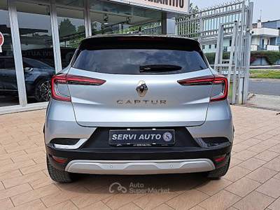 Renault Captur Captur 1.0 tce Techno 90cv Argento usata Casoria