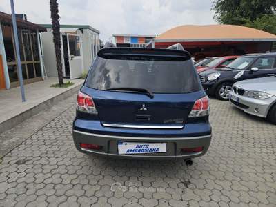 Mitsubishi Outlander Outlander I 2003 2.0 16v Comfort 4wd Blu/Azzurro usata Milano