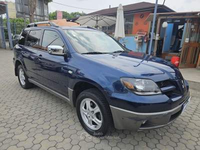 Mitsubishi Outlander Outlander I 2003 2.0 16v Comfort 4wd Blu/Azzurro usata Milano