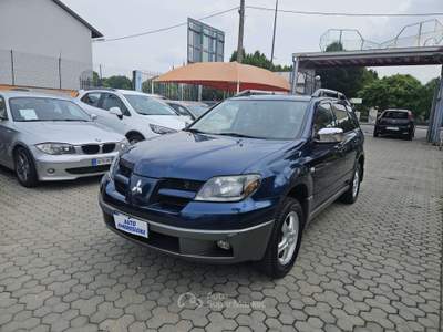 Mitsubishi Outlander Outlander I 2003 2.0 16v Comfort 4wd Blu/Azzurro usata Milano