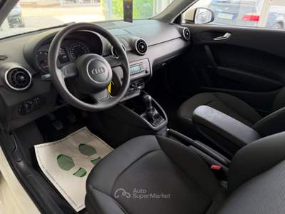 Audi A1 Attraction Bianco usata CARESANABLOT
