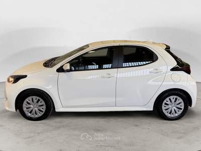 Toyota Yaris Yaris 1.5h Business Bianco usata Monza