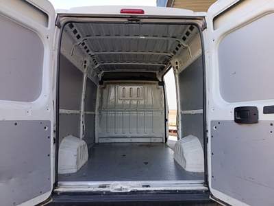 Citroen Jumper 35 BlueHDi 140 S&S PLM-TA Furgone L2H2 Bianco usata Villaga