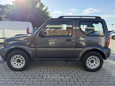 Suzuki Jimny Jimny 1.5 ddis Special 4wd Nero usata Faenza