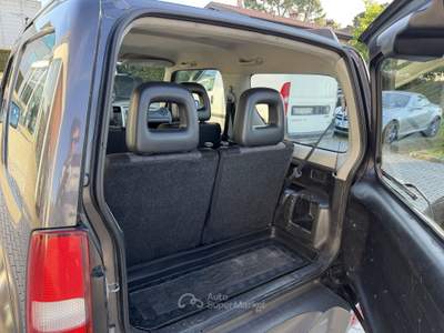 Suzuki Jimny Jimny 1.5 ddis Special 4wd Nero usata Faenza