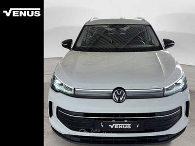 Volkswagen Tiguan Tiguan 2.0 tdi Elegance 150cv dsg+ pacchetto goal Bianco usata Monza