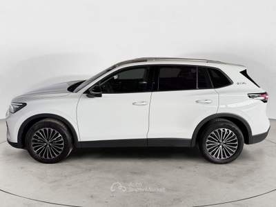 Volkswagen Tiguan Tiguan 2.0 tdi Elegance 150cv dsg+ pacchetto goal Bianco usata Monza