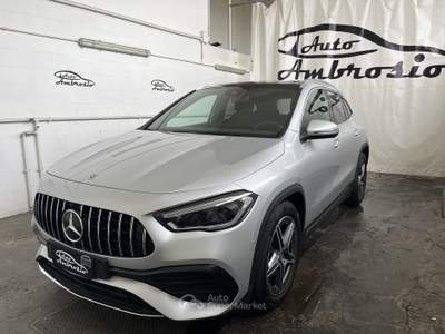 Mercedes-Benz GLA GLA 200 d Premium AMG  auto TUA DA 399,00 EURO AL MESE Grigio usata San Giuseppe Vesuviano