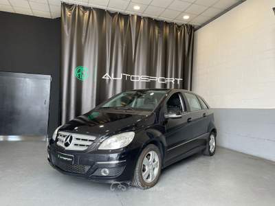 Mercedes-Benz Classe B B 180 cdi Chrome FL Nero usata Leini