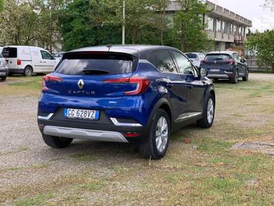 Renault Captur 1.6 HEV E-TECH 105KW INTENS Blu/Azzurro usata Chiusi