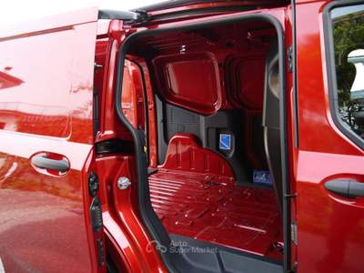 Ford Transit Courier Transit Courier V769 1.5 ecoblue 100cv Trend PREZZO IVA ESCLUSA Rosso usata Feltre
