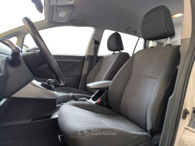 Toyota Verso 1.6 D-4D 111 HP 7 POSTI NEOPATENTATI Bianco usata Udine