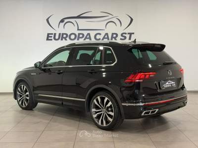 Volkswagen Tiguan 1.5 TSI ACT R-Line DSG Nero usata Caresanablot