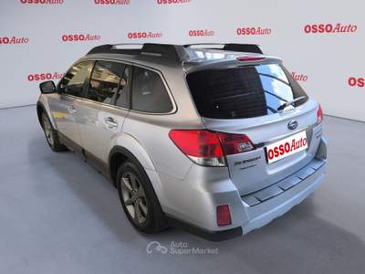 Subaru Outback 2.0 TDI 150 HP TREND 4WD AUTOMATICA Argento usata Udine