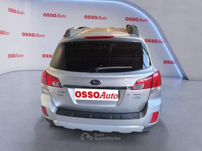 Subaru Outback 2.0 TDI 150 HP TREND 4WD AUTOMATICA Argento usata Udine