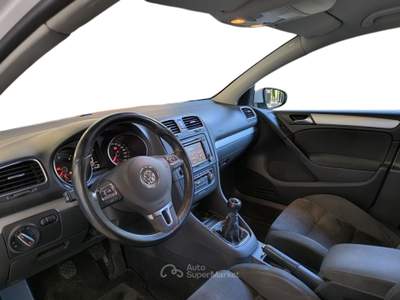 Volkswagen Golf 1.6 TDI 105 HP TRENDLINE COMMERCIANTI Bianco usata Udine