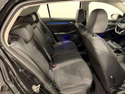 Volkswagen Golf 2.0 TDI SCR 110KW Style DSG Nero usata Caresanablot