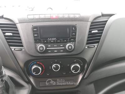 Iveco Daily Daily 35 C18 Cassone fisso Passo Lungo Bianco usata Reggio nell'Emilia