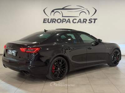 Maserati Ghibli 3.0 V6 350cv GranLusso auto Nero usata Caresanablot