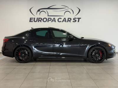 Maserati Ghibli 3.0 V6 350cv GranLusso auto Nero usata Caresanablot