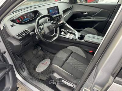 Peugeot 3008 3008 BlueHDi 120 S&S EAT6 Business Argento usata San Giuseppe Vesuviano