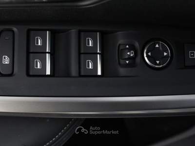 Peugeot 5008 Hybrid 145 e-DCS6 GT Bianco usata Venezia