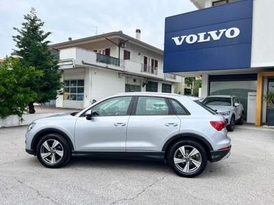 Audi Q3 Q3 35 1.5 tfsi mhev Business Advanced s-tronic Grigio usata Rimini