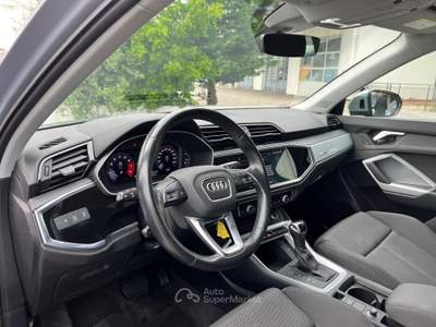 Audi Q3 Q3 35 1.5 tfsi mhev Business Advanced s-tronic Grigio usata Rimini