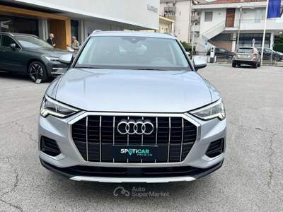 Audi Q3 Q3 35 1.5 tfsi mhev Business Advanced s-tronic Grigio usata Rimini