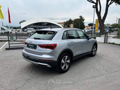 Audi Q3 Q3 35 1.5 tfsi mhev Business Advanced s-tronic Grigio usata Rimini
