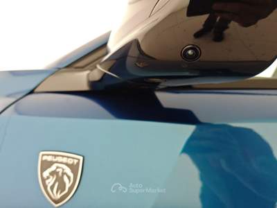 Peugeot 408 Hybrid 145 e-DCS6 GT Blu/Azzurro usata Capua